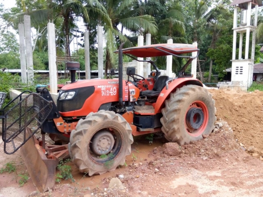ขายรถไถ KUBOTA M9540 ใบมีดดันหน้า 3000 ชม.เอกสารเล่มทะเบียน ราคา 550000