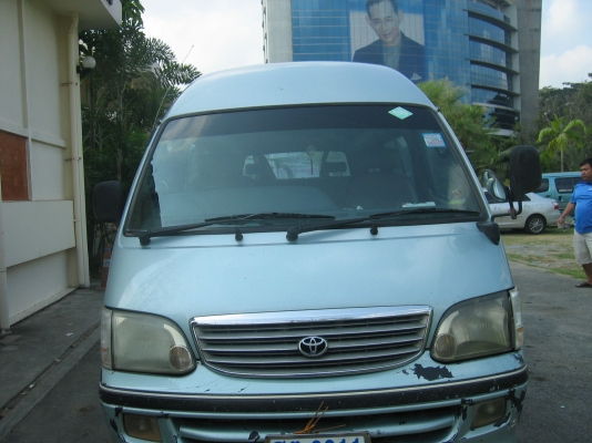 ประกาศขายรถตู้ราคาถูกหลังคาสูงด่วน