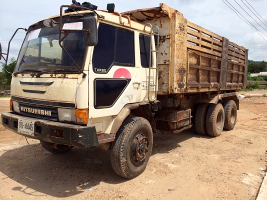 ขายด่วน. รถสิบล้อสองเพลาดั้มพ์. Mitsu.  Tf. สภาพดี.  พร้อมใช้งาน