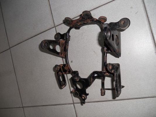 ขาเหล็กยึดไฟหน้า ฮอนด้า วิง