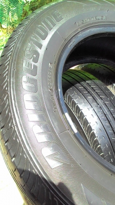 205/70R15 BRIDGESTONE DURAVIS R611 ไม่มีปะ ชุด 4 เส้น ปี2013 tel.081-427-3941
