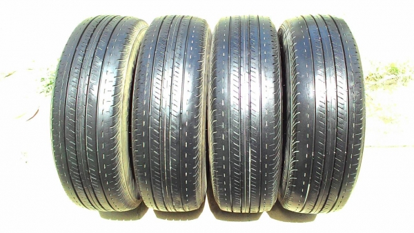 205/70R15 BRIDGESTONE DURAVIS R611 ไม่มีปะ ชุด 4 เส้น ปี2013 tel.081-427-3941