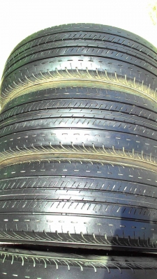 205/70R15 BRIDGESTONE DURAVIS R611 ไม่มีปะ ชุด 4 เส้น ปี2013 tel.081-427-3941