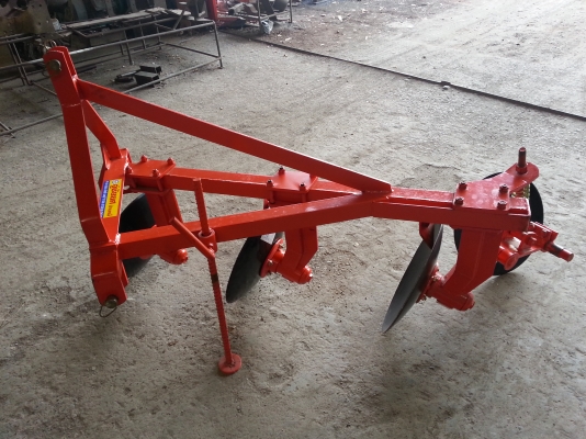 ผานบุกเบิก ขนาด 3 ใบ x 16 นิ้ว ของใหม่มือหนึ่งจากโรงงาน ราคาพิเศษเพียง 9,900  โทร 081-7807317