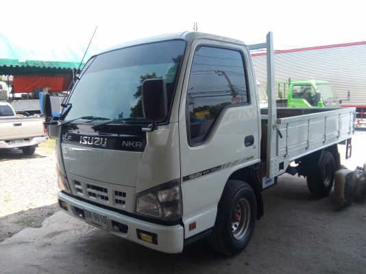 ขายรถบรรทุก4ล้อกลาง