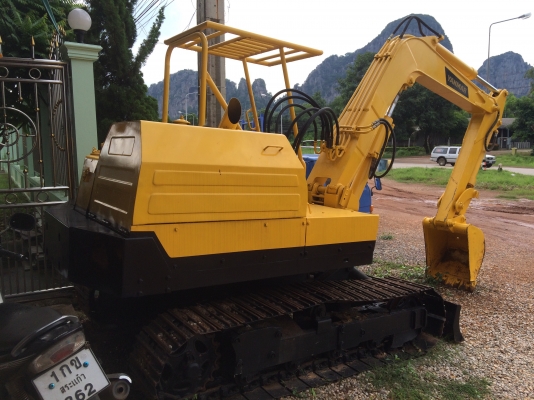 ขายรถขุดยันมาร์ PC 40 สภาพดี ใช้งานได้ดี ขายรถขุดยันมาร์ PC 40 สภาพดี ใช้งานได้ดี