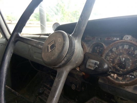 ขายรถบรรทุก 6 ล้อดัมพ์หน้ายาว ISUZU 165 แรงม้า เฟืองท้ายเดิมเปลี่ยนหัวเพลาระบบใหม่ เบรคทิฟฟี่ ราคา 330000