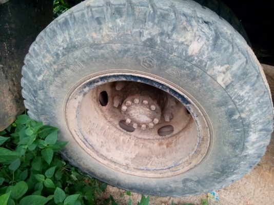 ขายรถบรรทุก 6 ล้อดัมพ์หน้ายาว ISUZU 165 แรงม้า เฟืองท้ายเดิมเปลี่ยนหัวเพลาระบบใหม่ เบรคทิฟฟี่ ราคา 330000