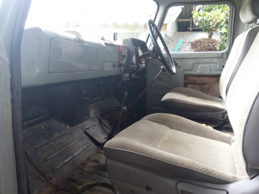 ขายรถบรรทุก 6 ล้อดัมพ์หน้ายาว ISUZU 165 แรงม้า เฟืองท้ายเดิมเปลี่ยนหัวเพลาระบบใหม่ เบรคทิฟฟี่ ราคา 330000