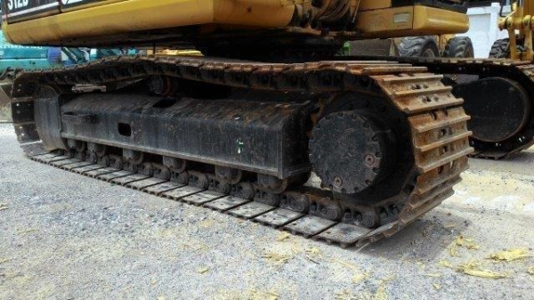 CAT 312B #2HR00931 ใช้งานสี่พันกว่าชั่วโมง อยู่ไทยแล้วนะคะ