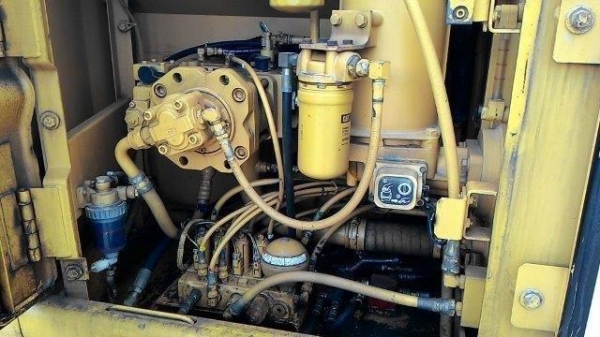 CAT 312B #2HR00931 ใช้งานสี่พันกว่าชั่วโมง อยู่ไทยแล้วนะคะ