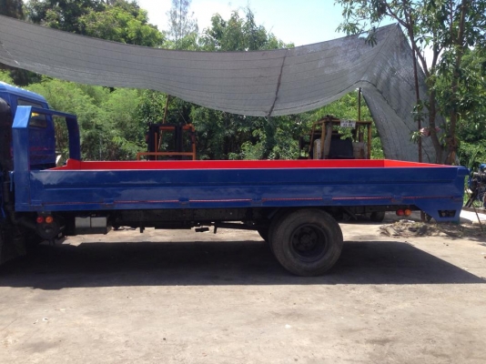 ขายกระบะNPRยาว5เมตร กว้าง2.20เมตร กระบะใหม่สั่งทำพิเศษเหล็กทั้งหมดครับ ขาย 40000 บาท