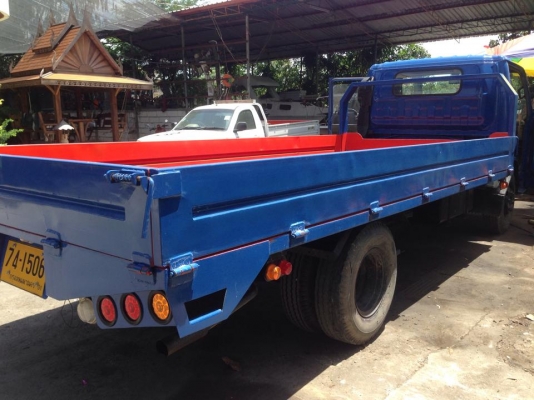 ขายกระบะNPRยาว5เมตร กว้าง2.20เมตร กระบะใหม่สั่งทำพิเศษเหล็กทั้งหมดครับ ขาย 40000 บาท