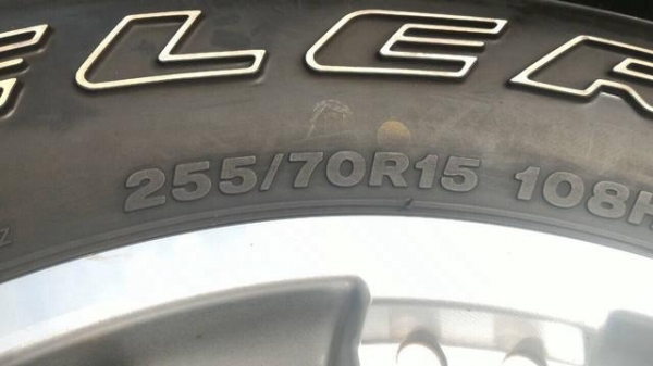 ขายล้อออฟโรด ขอบ 15 พร้อมยาง BS ขายล้อออฟโรด ขอบ 15 พร้อมยาง BS