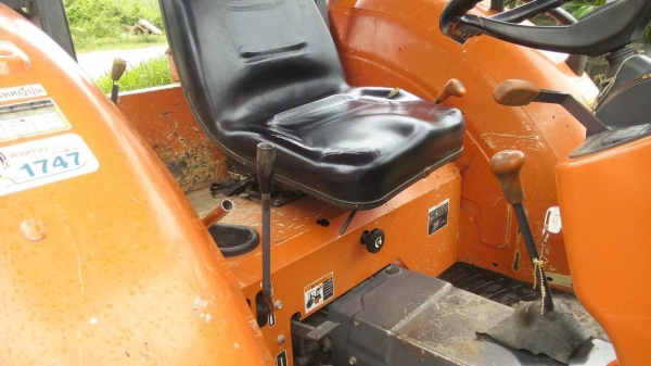 KUBOTA M6040 หาง3 หาง6 ใบดัน 4,400ชม รถสวยห้างแท้ สีเดิมไม่เคยทำสี