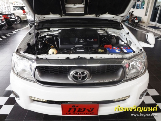 TOYOTA VIGO PRERUNNER 4ประตู 3.0G 2011