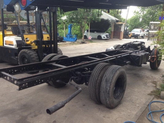 ขายแซสซีพร้อมช่วงล่างNPRคาน6น็อต ถังน้ำมันหม้อน้ำ แหนบ เพลาขับ ขาย 58000 บาท