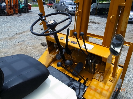 รถโฟคลิฟท์ TCM FVD20 เก่าญี่ปุ่น รถโฟคลิฟท์ TCM FVD20 เก่าญี่ปุ่น