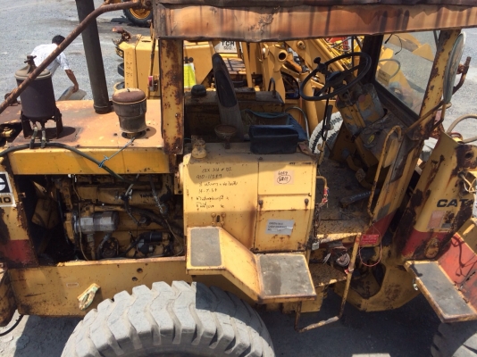 ขายรถตัก CATERPILLAR 910 นำเข้าจากประเทศญี่ปุ่น สนใจติดต่อ 081-948-5494