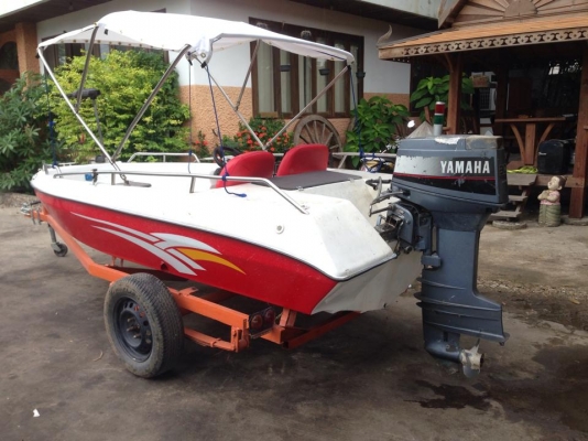 ขายเรือ 13ฟุต พร้อมเทเลอร์เครื่องยามาฮ่า 30 แรง มอเตอร์ไกค์ แบตเตอรี่ ถังน้ำมัน เรือ2ชั้นครับ ขาย 110000 บาท