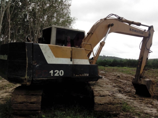 ขายรถแบคโฮ KOMATSU PC100-5 ราคา 450000