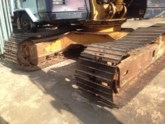 รถขุด PC60-6 รถสวย สภาพดี มีเอกสารใบอินวอยล์ รถขุด PC60-6 รถสวย สภาพดี มีเอกสารใบอินวอยล์