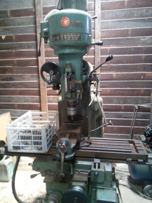 ขายมิลลิ่งM3ของญี่ปุ่นมีฟีดขึ้นลงซ้ายขวาอุปกรณ์ครบ