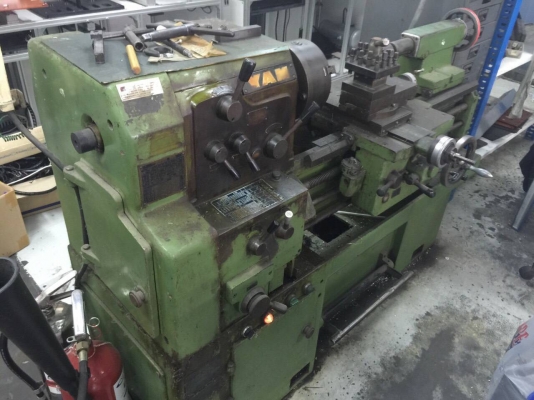 ขายเครื่องกลึงแยม4ฟุต3เพลาเบรกเครื่องสวย