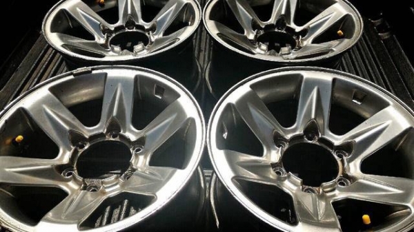 ขายล้อออฟโรด ขอบ 15 สีไฮเปอร์ - ซิลเวอร์ ขายล้อออฟโรด ขอบ 15 สีไฮเปอร์ - ซิลเวอร์