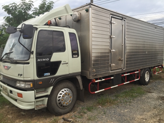 6 ล้อตู้ 7.20 ม. HINO 195 แรง รถห้างแท้ FF3HNKA เครื่อง H07D รถสวยสภาพดีมาก เครื่องสวย คัสซีสวย 6 ล้อตู้ 7.20 ม. HINO 195 แรง รถห้างแท้ FF3HNKA เครื่อง H07D รถสวยสภาพดีมาก เครื่องสวย คัสซีสวย