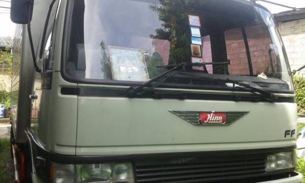 6 ล้อตู้ 7.20 ม. HINO 195 แรง รถห้างแท้ FF3HNKA เครื่อง H07D รถสวยสภาพดีมาก เครื่องสวย คัสซีสวย 6 ล้อตู้ 7.20 ม. HINO 195 แรง รถห้างแท้ FF3HNKA เครื่อง H07D รถสวยสภาพดีมาก เครื่องสวย คัสซีสวย