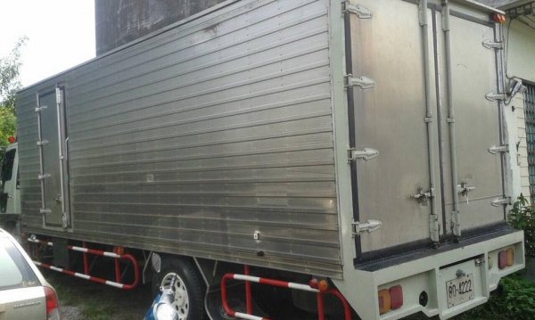 6 ล้อตู้ 7.20 ม. HINO 195 แรง รถห้างแท้ FF3HNKA เครื่อง H07D รถสวยสภาพดีมาก เครื่องสวย คัสซีสวย 6 ล้อตู้ 7.20 ม. HINO 195 แรง รถห้างแท้ FF3HNKA เครื่อง H07D รถสวยสภาพดีมาก เครื่องสวย คัสซีสวย