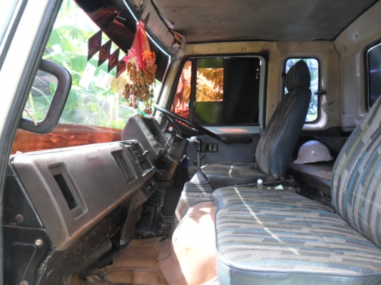 รถเครนมือสอง,สิบล้อเพลาเดียว,Isuzu Rocky 175 แรง ,ติดเครนห้าตัน