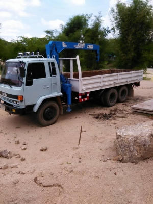 รถเครนมือสอง,สิบล้อเพลาเดียว,Isuzu Rocky 175 แรง ,ติดเครนห้าตัน