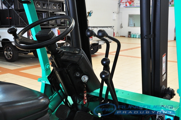 ขายรถโฟล์คลิฟท์มือสอง MITSUBISHI รุ่น FG20  ราคา 165,000 บาท นำเข้าจากประเทศญี่ปุ่น 100\% ไม่เคยใช้งานในประเทศไทย