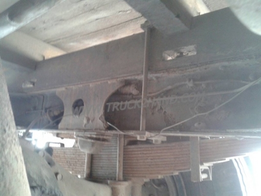 รถบรรทุก 6 ล้อ HINO KM777 กระบะบรรทุก  117 แรงม้า  ปีจดทะเบียน 2531