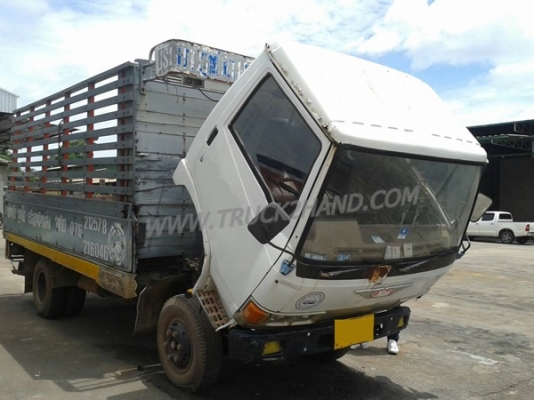 รถบรรทุก 6 ล้อ HINO KM777 กระบะบรรทุก  117 แรงม้า  ปีจดทะเบียน 2531