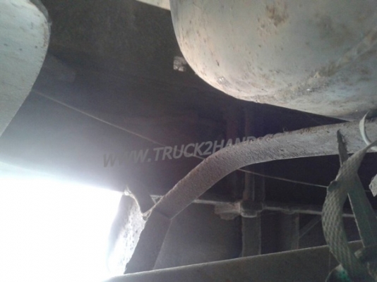 รถบรรทุก 6 ล้อ HINO KM777 กระบะบรรทุก  117 แรงม้า  ปีจดทะเบียน 2531