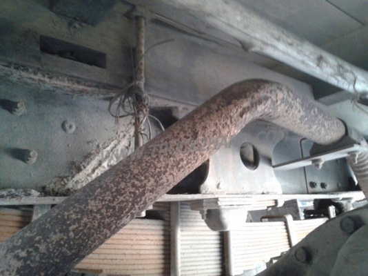 รถบรรทุก 6 ล้อ HINO KM777 กระบะบรรทุก  117 แรงม้า  ปีจดทะเบียน 2531