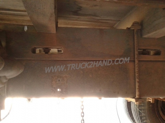 รถบรรทุก 6 ล้อ HINO KM777 กระบะบรรทุก  117 แรงม้า  ปีจดทะเบียน 2531