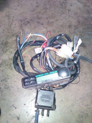 ปรับบูสไฟฟ้า hks evc 3