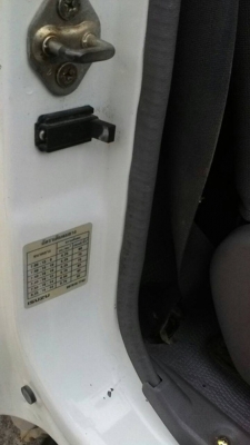 ขาย 6 ล้อ NKR 130 เทอร์โบว์ ปี49 เดิมทั้งคัน