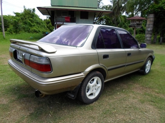 Toyota AE 92 รุ่นโดเรม่อน เครื่อง 4A-GEฝาลาย ทวินแคม 16 V. 4 สูบ 1600 cc
