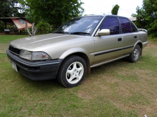 Toyota AE 92 รุ่นโดเรม่อน เครื่อง 4A-GEฝาลาย ทวินแคม 16 V. 4 สูบ 1600 cc