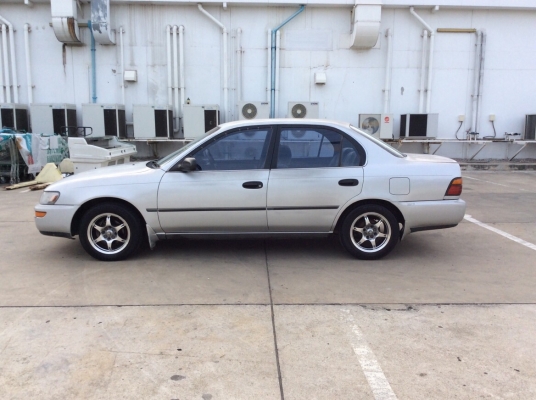 ขายรถ โตโยต้า สามห่วง ปี93 เครื่องหัวฉีด 1.6 เกียร์ธรรมดา ติดแก๊ส LPG เพาเวอร์ ไฟฟ้าทั้งคัน ภายในเบาะเดิมๆแอร์หนาว วิทยุCD. ตัวถังเดิมๆทั้งคันซอกเดิมทั้งคัน ห้องเครื่องเดิมๆ รถทรงดีไม่มีชน แม็ก15" เครื่องแน่น รถขับดีมาก ขายถูกครับ