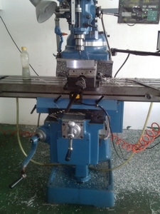 ขายเครื่องมิลลิ่่งไต้หวัน มือสอง