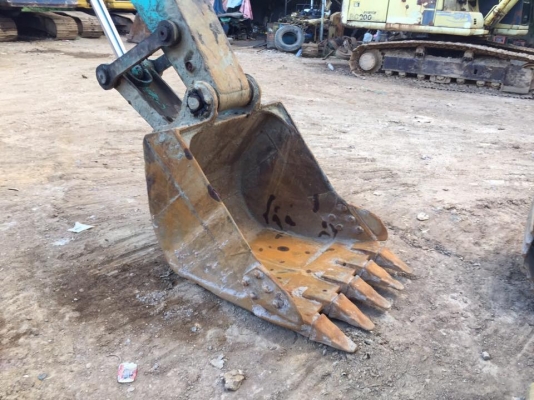 รถขุด SK200-6 SUPER YN10-40345 มีอินวอยล์ 1900 ชม.