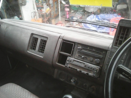 ขายหกล้อใหญ่ยาง 900 อีซุสุร็อกกี้ FTR-6BD1-165 HP ยาว5.50 ม. แอร์เย็น เบรคทิฟฟี่ พวงมาลัยเพาเวอร์ รถสวยพร้อมใช้ ขายหกล้อใหญ่ยาง 900 อีซุสุร็อกกี้ FTR-6BD1-165 HP ยาว5.50 ม. แอร์เย็น เบรคทิฟฟี่ พวงมาลัยเพาเวอร์ รถสวยพร้อมใช้