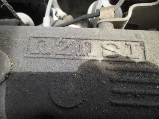 ขายรถฟอร์คลิฟ KOMATSU FG25 รุ่น 6 เสายกสูง 2.5.ม เกียร์ธรรมดา