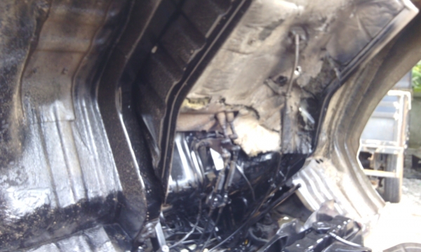 Hino Fc 120 แรง ปี 43 เล่มทะเบียนพร้อมโอน